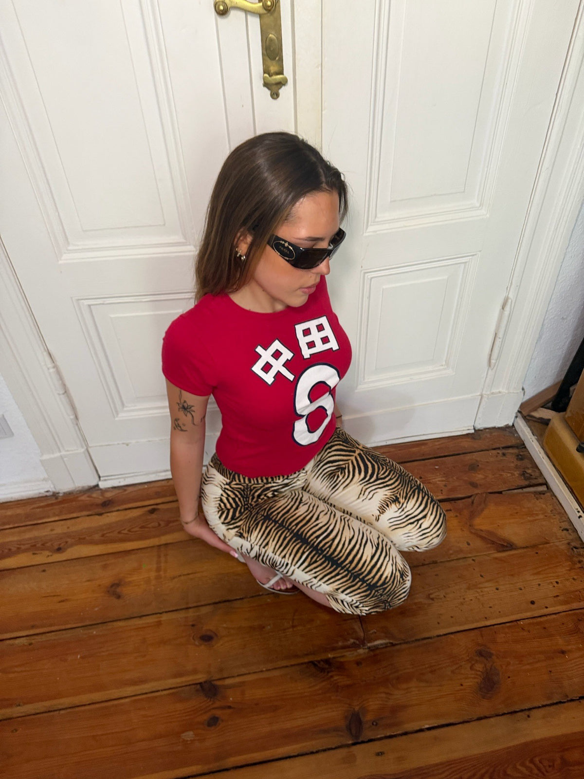 Rotes Crop-Shirt 8